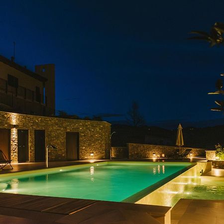 Garesio Wine Resort Serralunga d'Alba Esterno foto