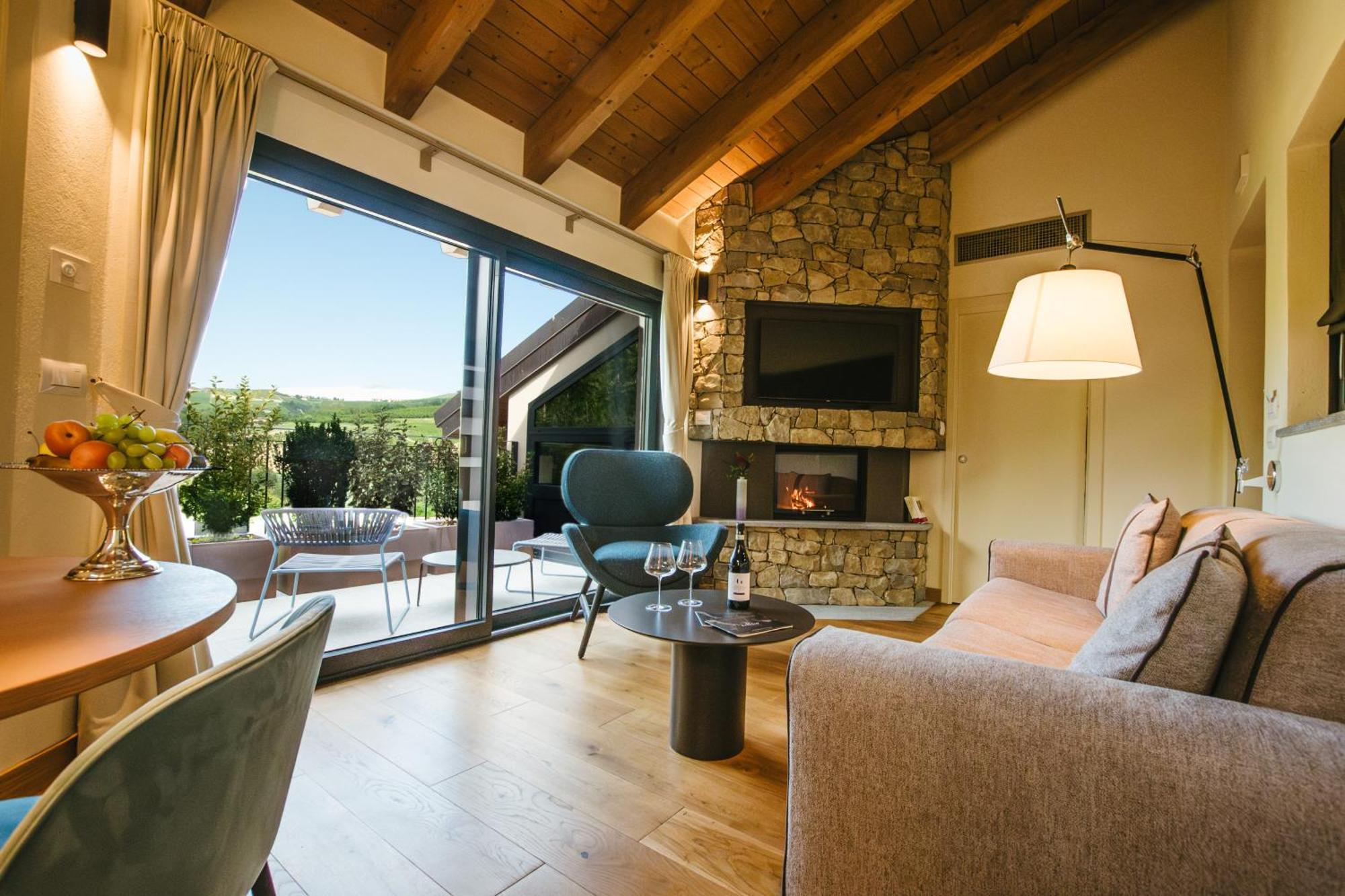 Garesio Wine Resort Serralunga d'Alba Esterno foto
